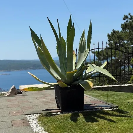 Nyaraló Kvarner View *